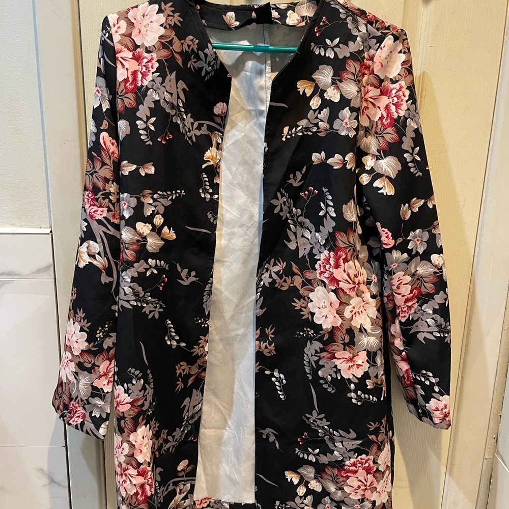 SHEIN Black Floral Women's Blazer